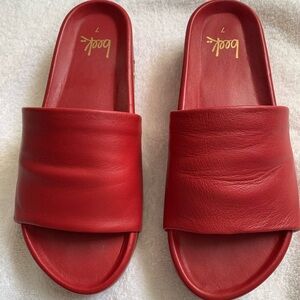 Beek Pelican leather sandals
